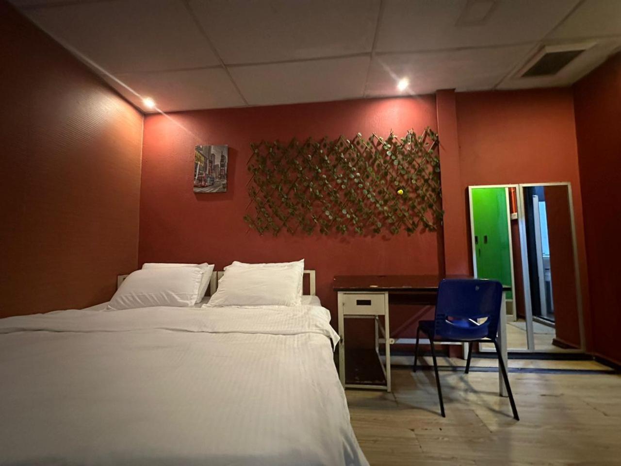 Rhv Bukit Bintang , Kuala Lumpur Hostel Exterior photo